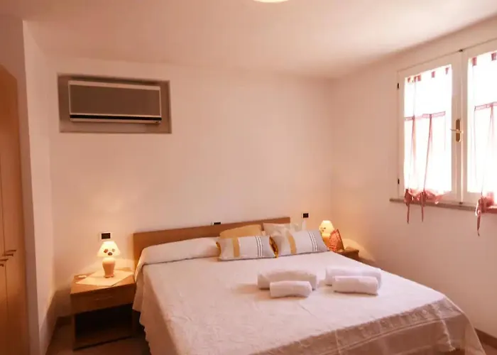 Вилла Samurtabianca 1